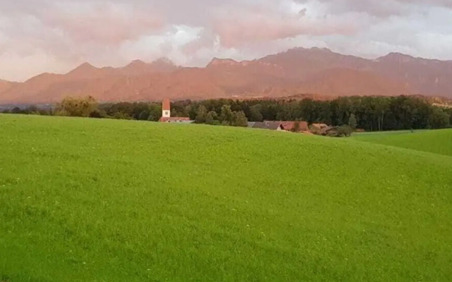 Mountain View Comfortable Holiday Residence