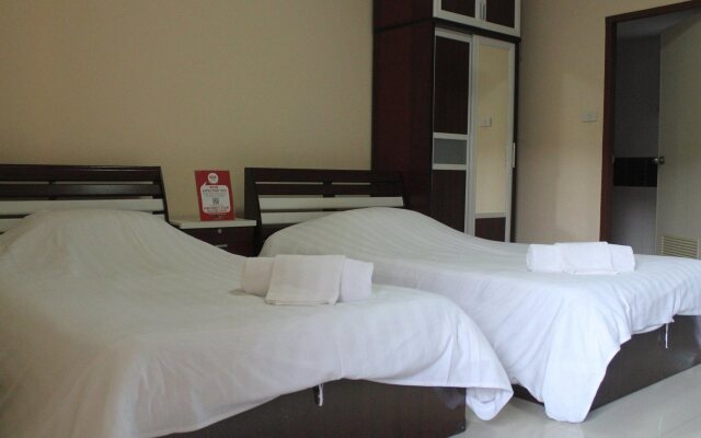 Nida Rooms Railroad 11 Hotel