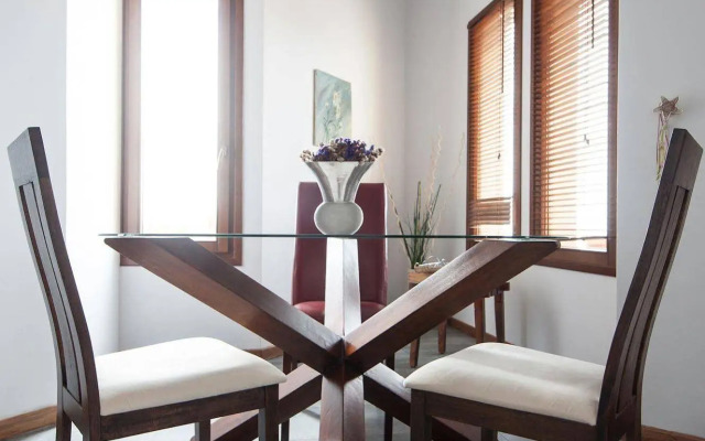 Poikilma Alonissos Villas