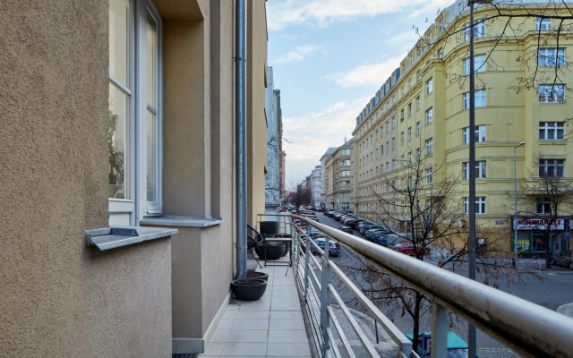 Designer Apartment in Vinohrady by Prague Days