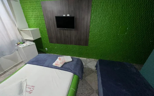 Hotel L Gama