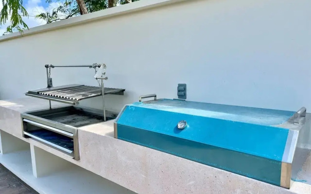 First-rate Vacation 2B Apt Huge Pool Bbq Gym