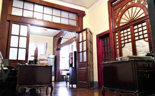 Santo Tomas Hotel