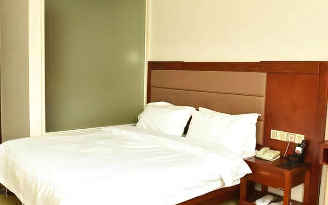 Junhua Hotel (Shantou University Road Branch)