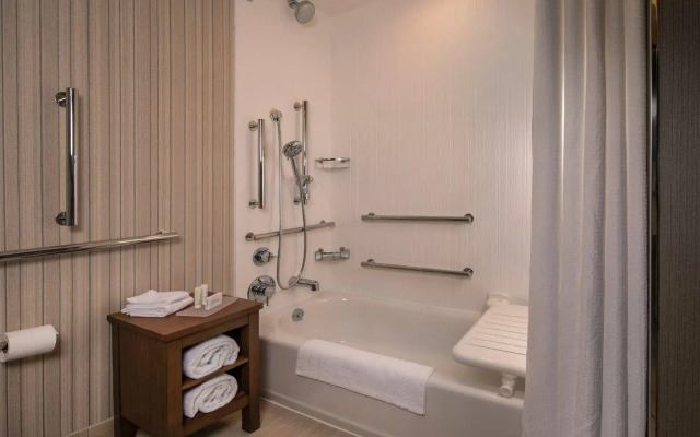 Courtyard by Marriott Hershey Chocolate Avenue