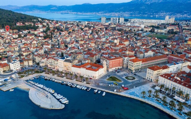 Stunning Apartment in Split With 1 Bedrooms and Wifi