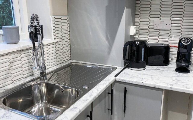Stunning 1-bed Apartment in Cardiff