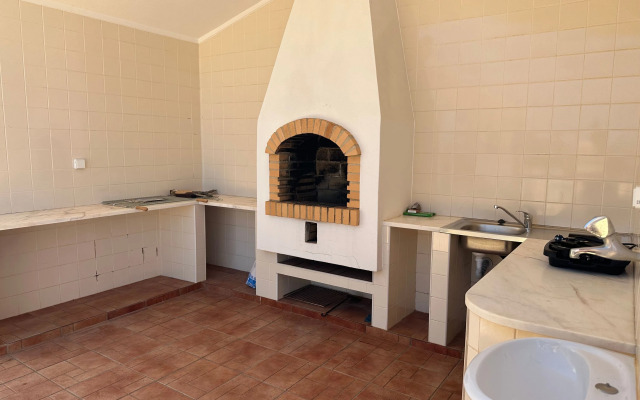 BnB Homes Luxurious Villa With 5 Bedrooms Pool