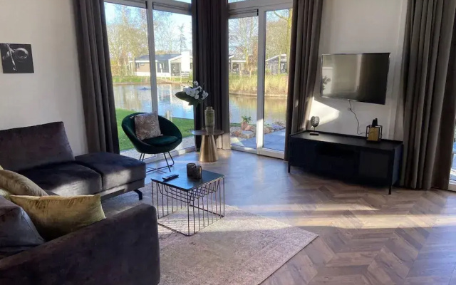 Modern Chalet With Dishwasher, Near the Efteling