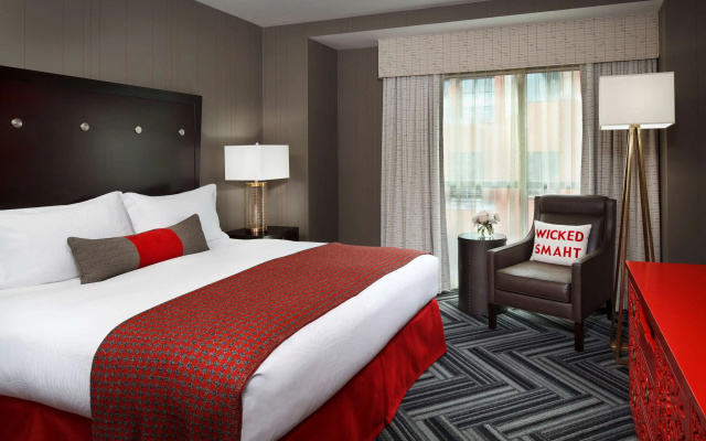 Pennyweight Hotel Boston, Curio Collection by Hilton