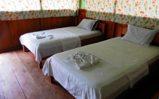 Amazon Eco Tours & Lodge