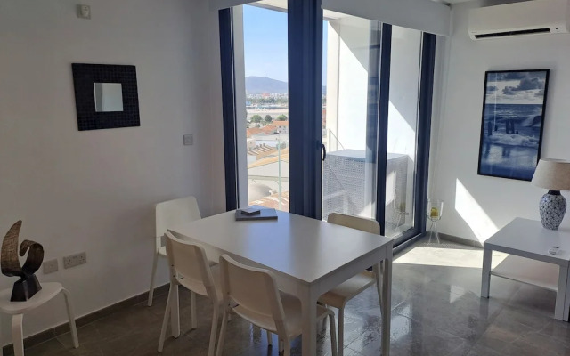 Beautiful Studio in Gibraltar - E1
