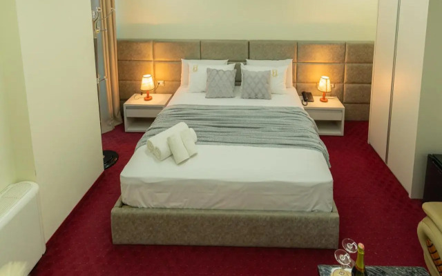 Hotel Emigranti 2