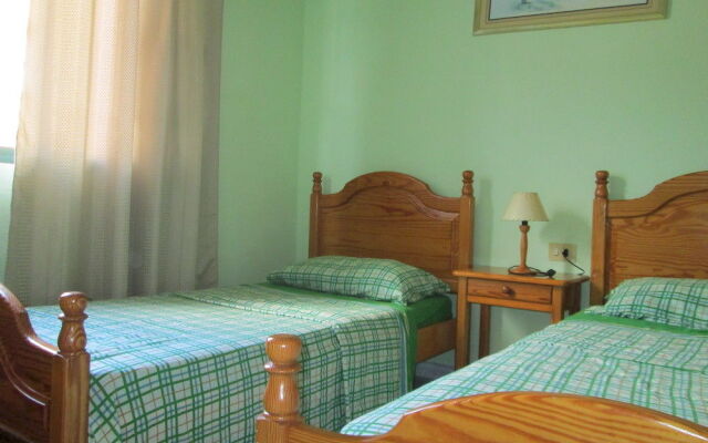 La Palma Hostel - Pensión Central