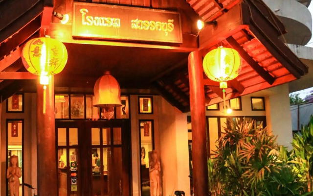 Swankaburi Boutique Hotel