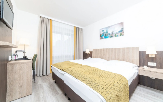 Alfa Hotel