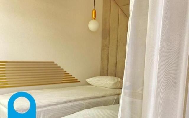 Kaspi Hotel