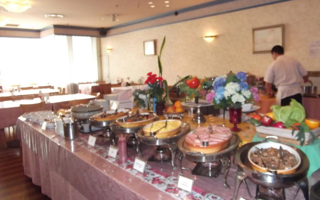 Ichikawa Grand Hotel