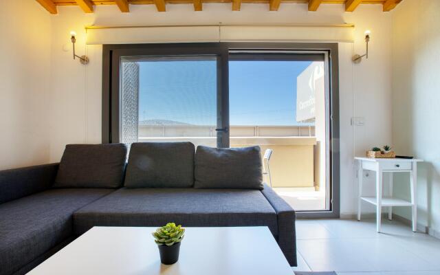 AEGEAN Apartments - Marina & Chios Island View