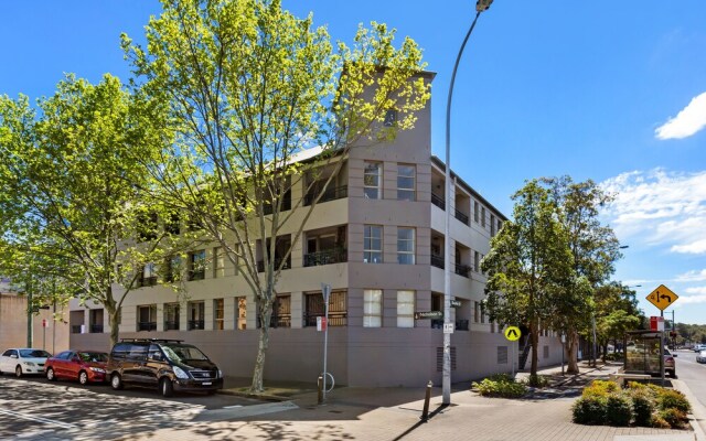 Woolloomooloo Modern Apartment 12 BRK