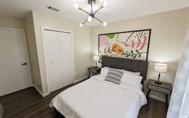 Vibrant Getaway Say Hello to the Best of Houston