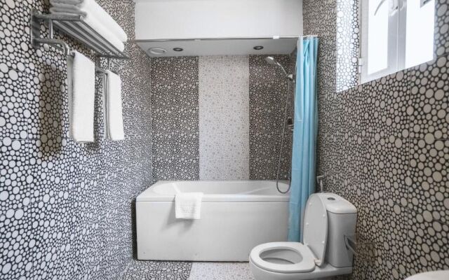 Noor Land Hotel