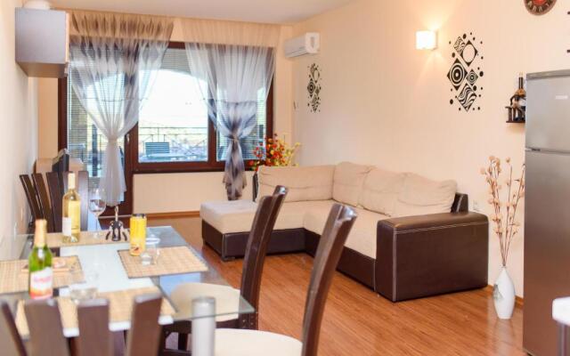 Sea View Rental Front Beach