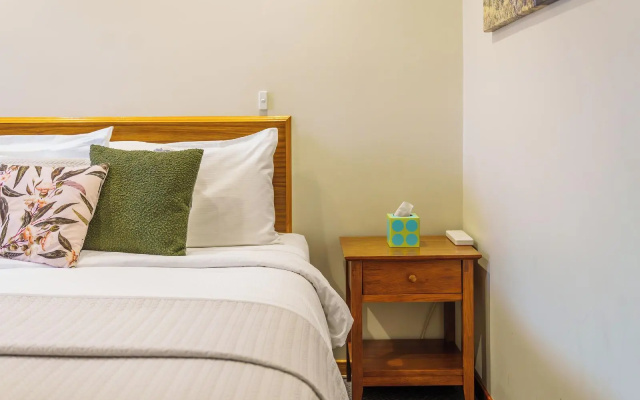 Roydons Motor INN – Guest Rooms – Tamworth