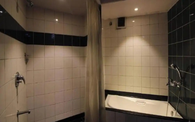 Quaint Suites