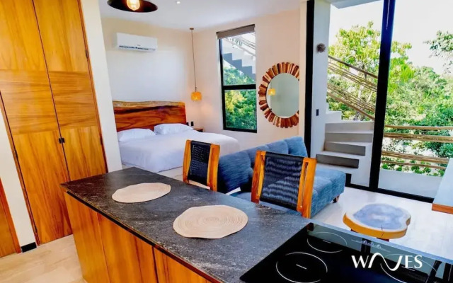 Great Located Studio PH With Private Pool by Waves Management