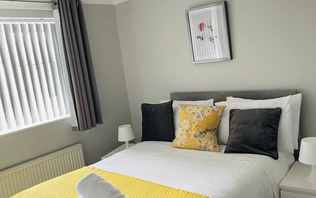 Peaceful 3 Bed Apartment