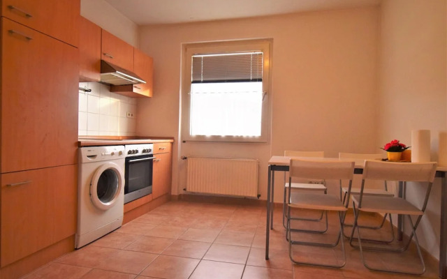 Tolstov-Hotels Big Room Apartment