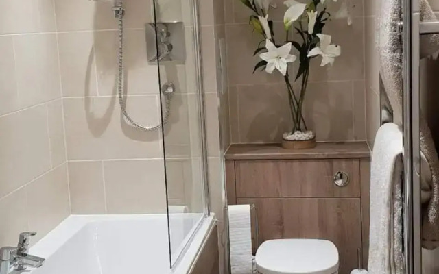 Waterfront apartment