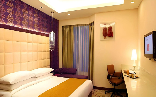 The Metropolitan Hotel and Spa New Delhi