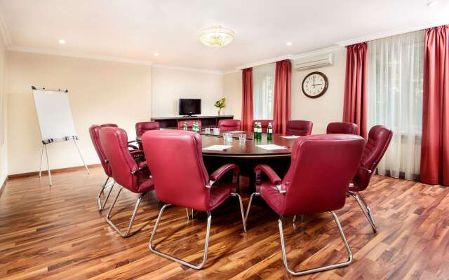 Greguar Hotel & Apartments