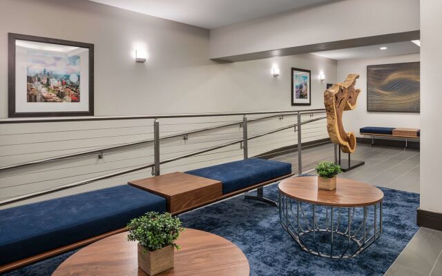 Coast Seattle Downtown Hotel by APA