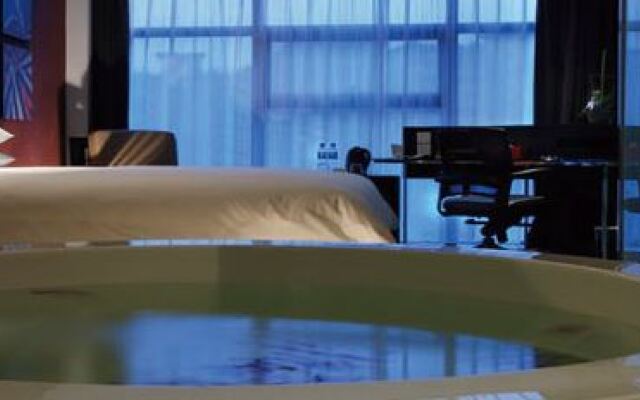 Pagoda Hotel West Lake Wulin Hangzhou