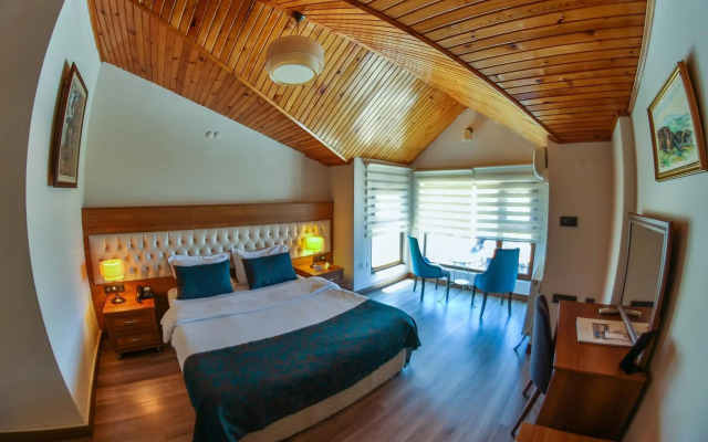 Diamond Hotel