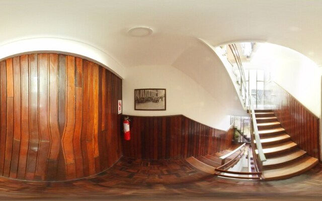 Hotel Plaza 24