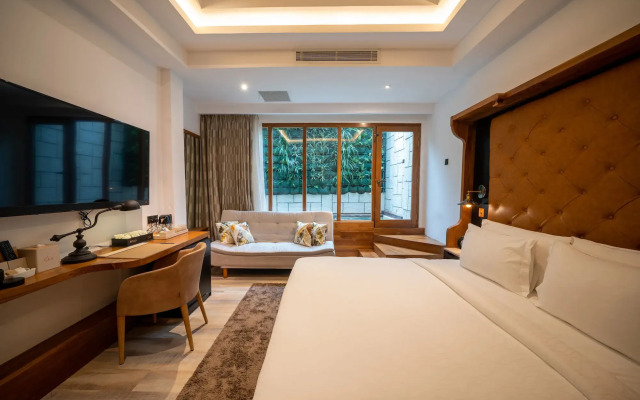 The Radh Hotel