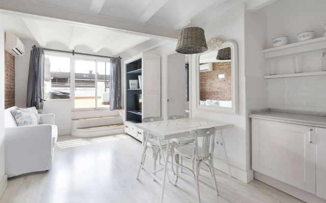 Nextdoor Miro Barcelona