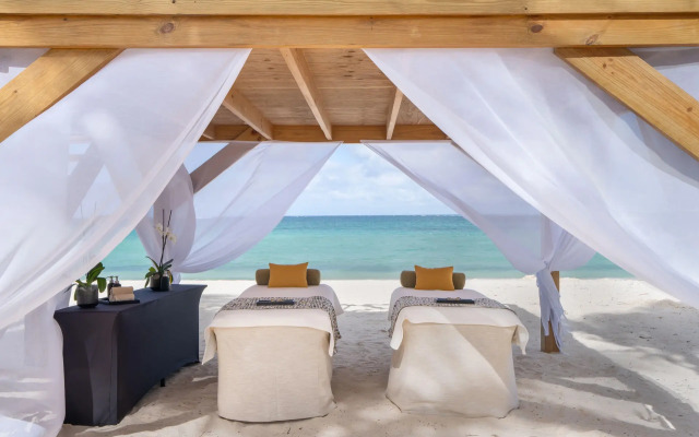 Dreams Flora Resort & Spa