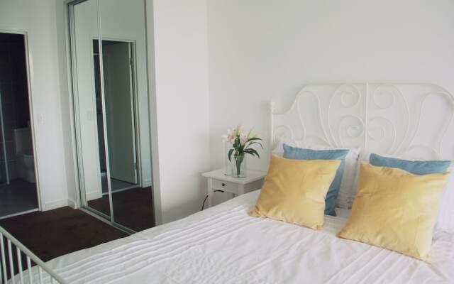 New Oriental Service Apartment