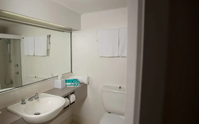 Castaways Resort & Spa Rainforest