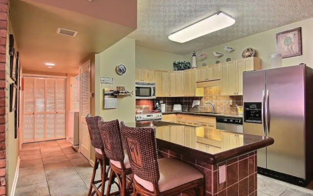 Channelview 104