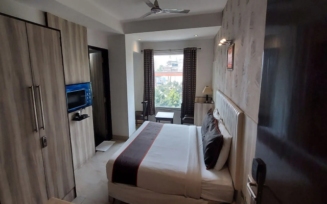 OYO 7130 Hotel Broadway