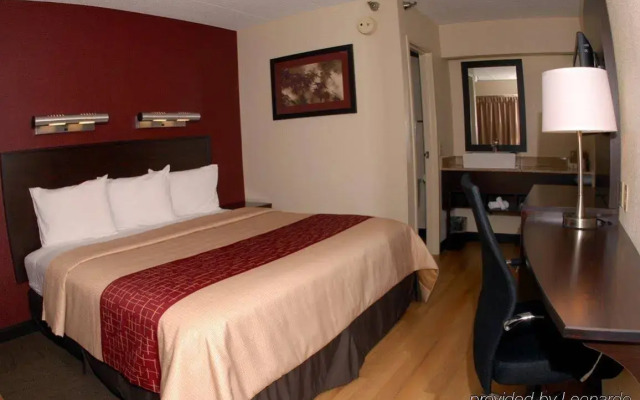 Red Roof Inn PLUS+ Secaucus - Meadowlands - NYC