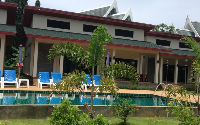 Naya Pool Villa