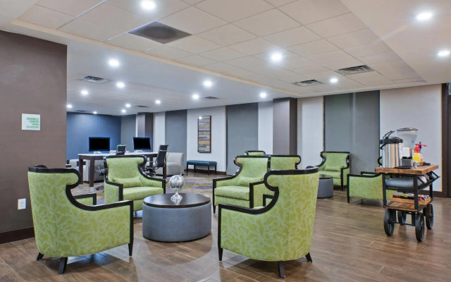 Holiday Inn Harrisburg East by IHG