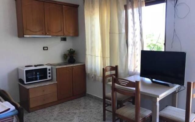 Feti Xhone Apartment